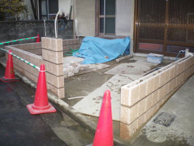 ブロック積み中