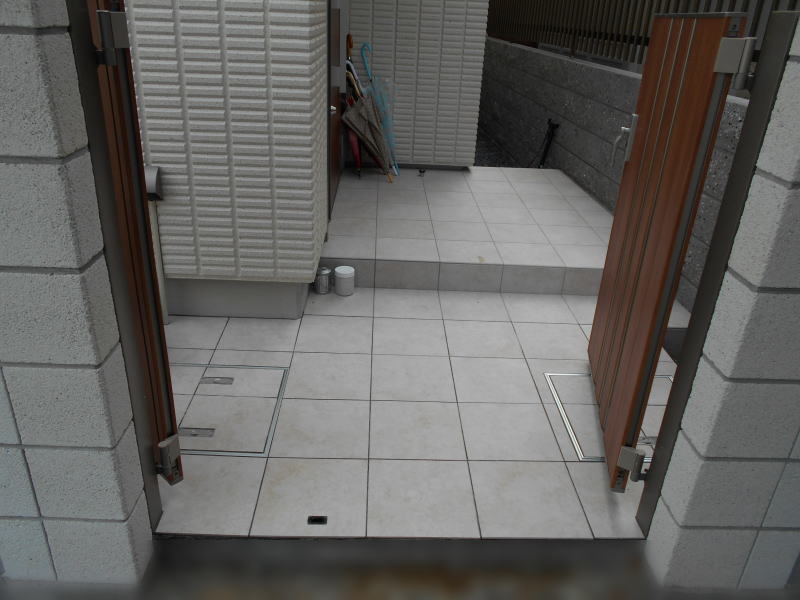 Leonardo ceramica Leonardo ceramica