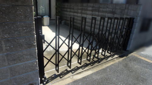 大阪府高槻市 アルシャインII L型Aタイプ/ブラック(LIXIL)