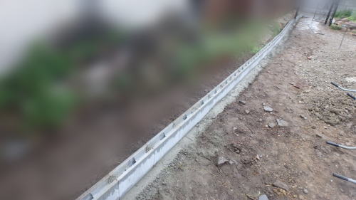 大阪高槻 隣地境界沿いにブロック積み