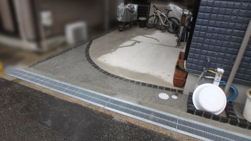 大阪寝屋川 ガレージ 土間コンクリート金コテ仕上げ