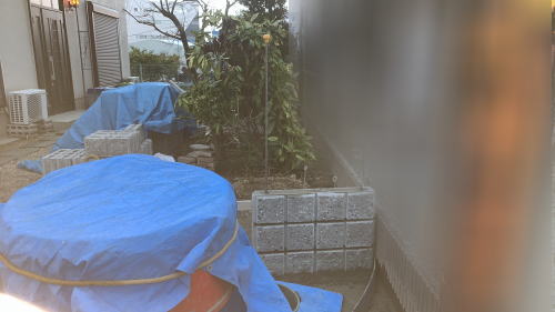 大阪茨木 外構リフォーム 再生砕石入れ・転圧