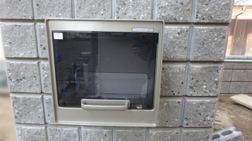 大阪府茨木 エクスポストS1型2B-15/オータムブラウン(LIXIL)