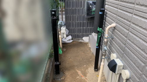 大阪高槻 建物周囲 門扉柱設置