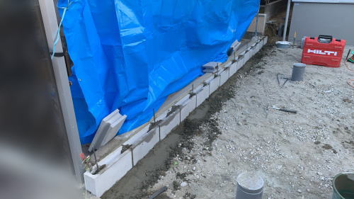 大阪枚方市 隣地境界沿いブロック積み