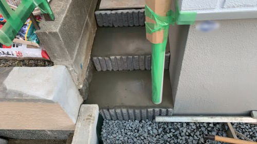 大阪枚方 建物周囲 階段工事