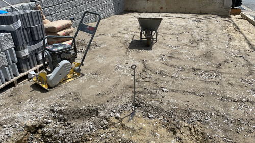 兵庫西宮 建物周囲 防草工事