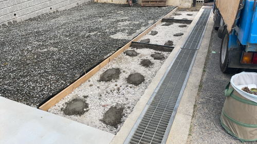 兵庫西宮 ガレージ 型枠・伸縮目地設置