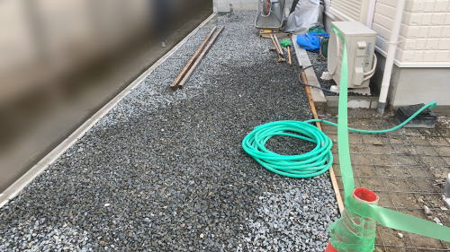 大阪茨木 その他 砕石敷き
