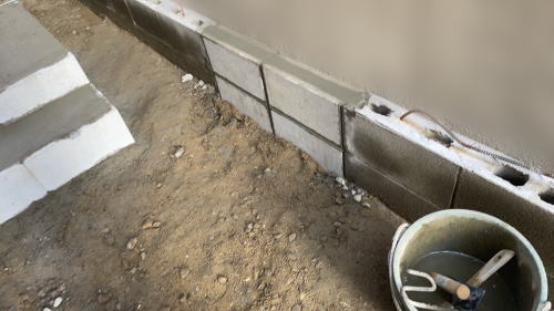 大阪鳥飼 隣地境界 ブロック積み