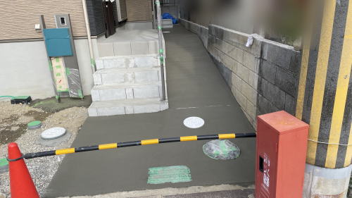 大阪摂津 アプローチ・建物周囲 土間コンクリート打設